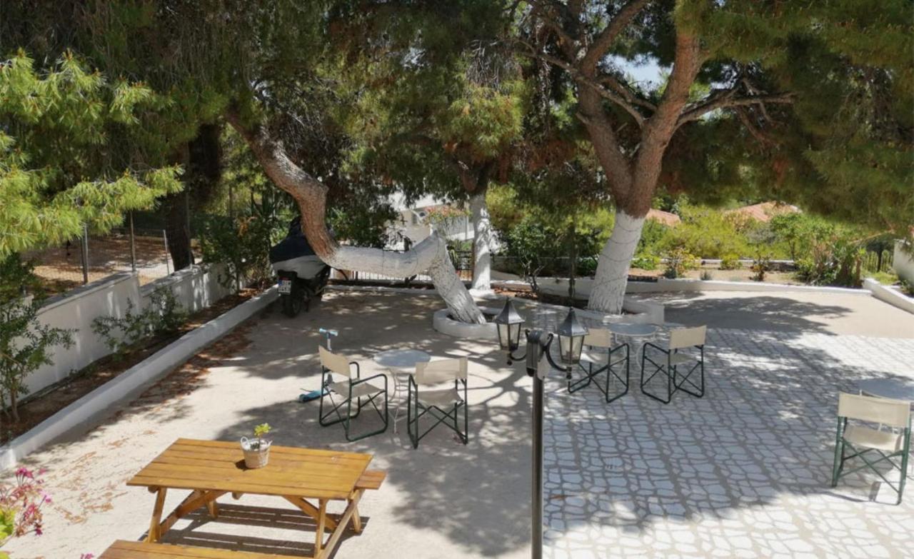 Pefkides Aegina Boutique Apartments Agia Marina  Eksteriør billede