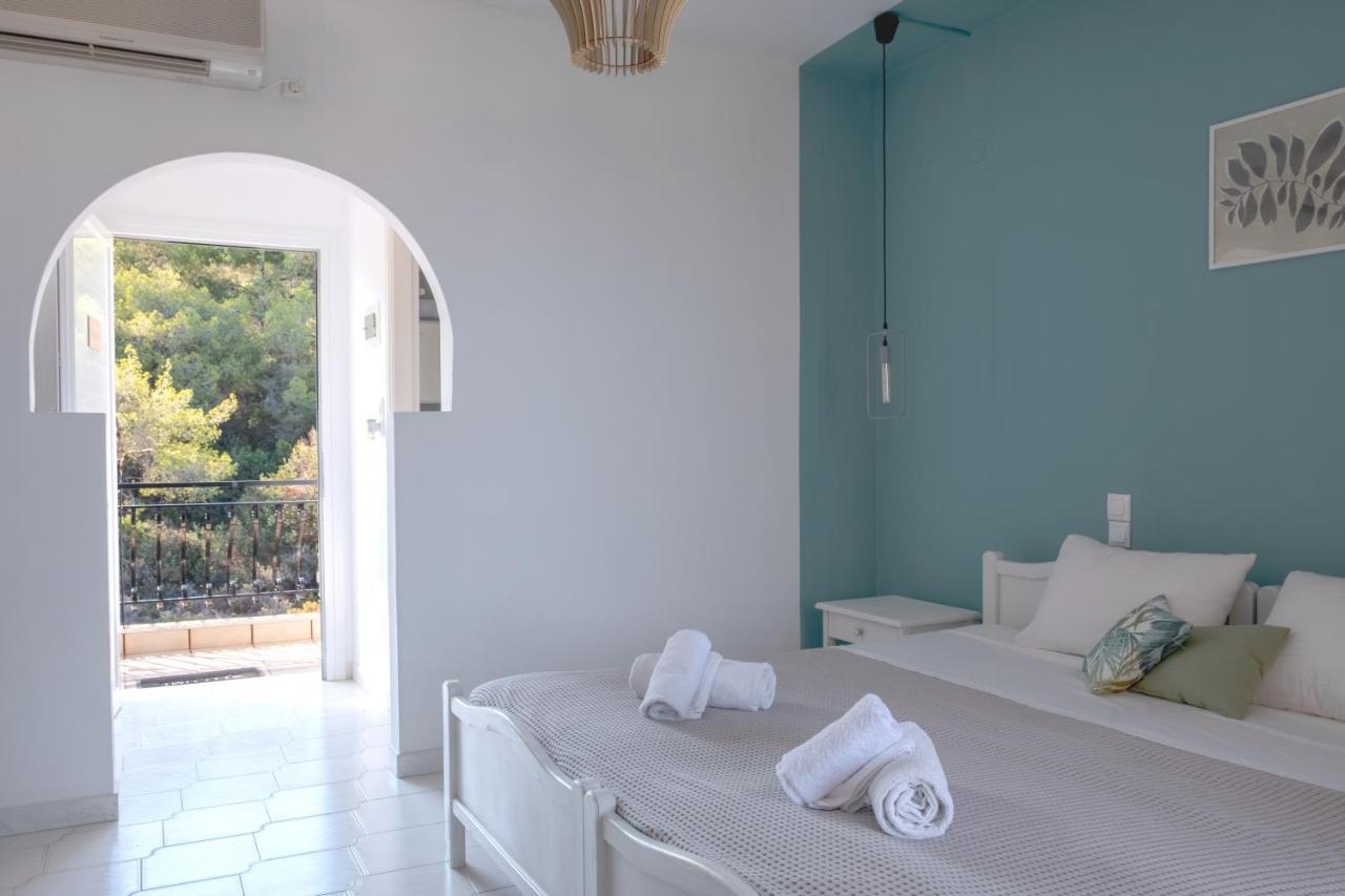 Pefkides Aegina Boutique Apartments Agia Marina  Eksteriør billede