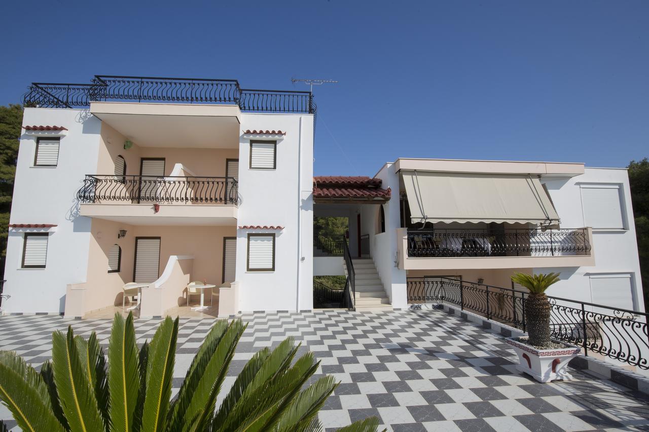 Pefkides Aegina Boutique Apartments Agia Marina  Eksteriør billede